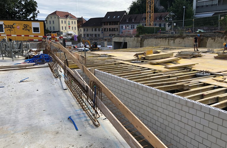 Zurzeit im Bau Flüh - Steinrain